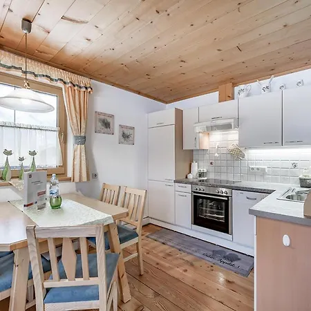 Hotel apartamentowy Breitlehn 3*