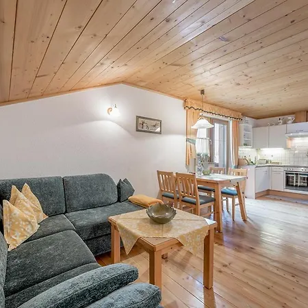 Breitlehn Aparthotel 4*