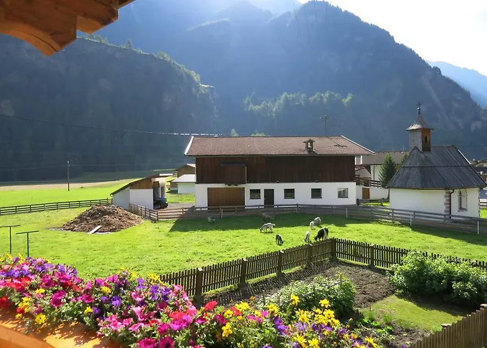 Apart-hotel Breitlehn 3*